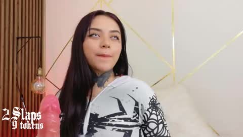     online show from November 2, 2025, 12:46 am