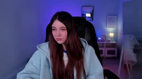  Your Kimmie  follow me  online show from April 12, 2026, 9:36 am