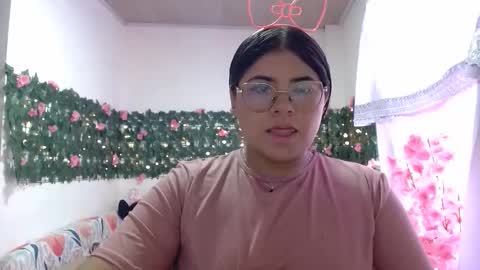 Kimmy online show from November 24, 2025, 7:57 pm