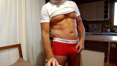 Snapshot of kimonoblues chatting on December 16, 2024, 10:29 am kimonoblues online show from December 16, 2024, 10:29 am