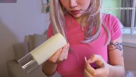 Snapshot of kimryu chatting on February 22, 2026, 5:30 am Kim online show from February 22, 2026, 5:30 am