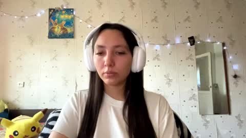 Snapshot of kinacolton chatting on May 19, 2026, 1:22 am Jenny online show from May 19, 2026, 1:22 am
