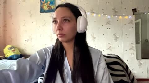 Snapshot of kinacolton chatting on June 1, 2026, 1:40 am Jenny online show from June 1, 2026, 1:40 am