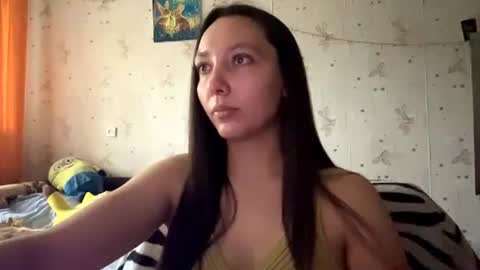Snapshot of kinacolton chatting on June 14, 2026, 2:24 am Jenny online show from June 14, 2026, 2:24 am