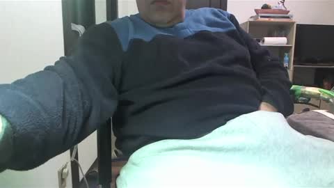 kinchan069 online show from January 6, 2025, 2:14 pm