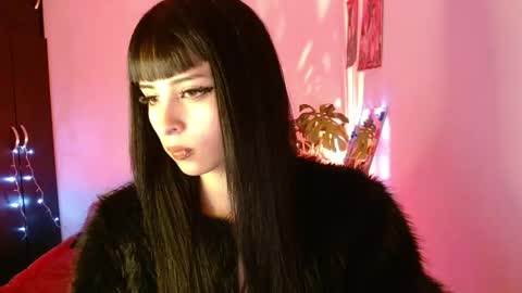 Kind Scarlett online show from April 28, 2026, 4:17 am