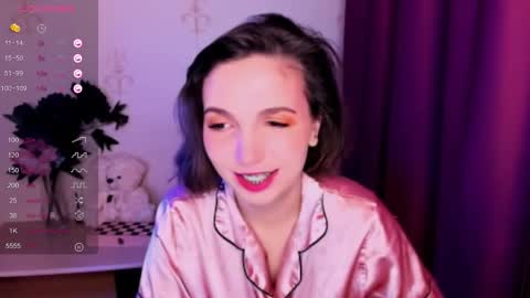 Hazel online show from November 11, 2025, 8:14 am