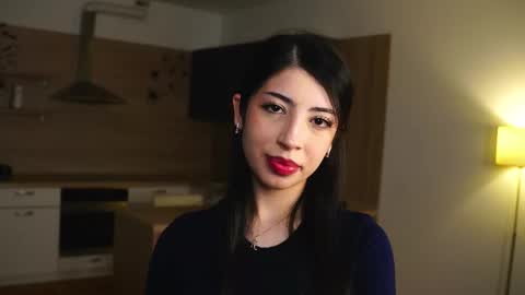 Snapshot of kindraevert chatting on November 8, 2025, 4:23 am Megan online show from November 8, 2025, 4:23 am