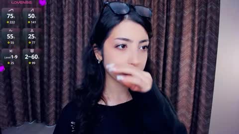 Snapshot of kindraevert chatting on November 21, 2025, 4:44 am Megan online show from November 21, 2025, 4:44 am