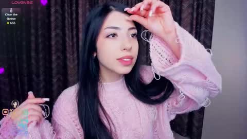 Snapshot of kindraevert chatting on November 22, 2025, 4:33 am Megan online show from November 22, 2025, 4:33 am