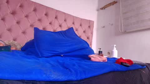 Bella online show from January 23, 2025, 6:06 am