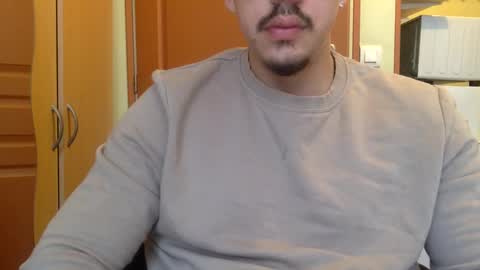 Snapshot of king_cobr chatting on February 11, 2025, 12:05 pm king_cobr online show from February 11, 2025, 12:05 pm