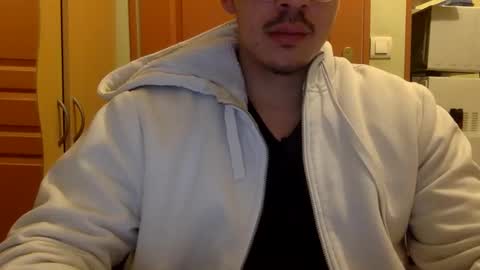 Snapshot of king_cobr chatting on February 19, 2025, 7:27 pm king_cobr online show from February 19, 2025, 7:27 pm