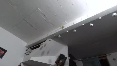 king_russo online show from December 21, 2025, 12:40 am