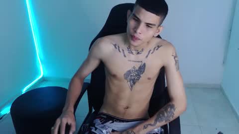 Snapshot of king_warlord chatting on December 15, 2025, 4:33 pm king_warlord online show from December 15, 2025, 4:33 pm