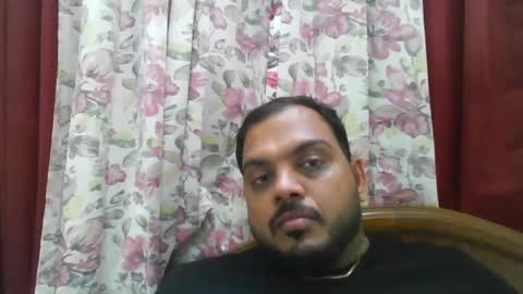 Snapshot of kingalpines chatting on December 13, 2024, 6:59 pm kingalpines online show from December 13, 2024, 6:59 pm