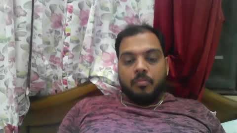 Snapshot of kingalpines chatting on December 16, 2024, 5:33 pm kingalpines online show from December 16, 2024, 5:33 pm