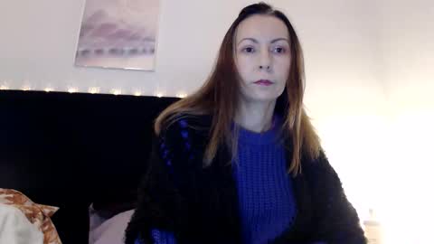 Snapshot of kingandprincess chatting on November 30, 2025, 6:23 pm sexysexyhotwetpinkredpussy online show from November 30, 2025, 6:23 pm