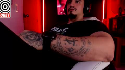 King Bear online show from November 24, 2025, 4:45 am