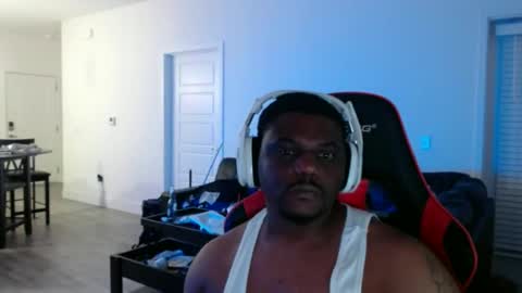 Snapshot of kingbell3489 chatting on June 14, 2026, 2:24 am kingbell3489 online show from June 14, 2026, 2:24 am