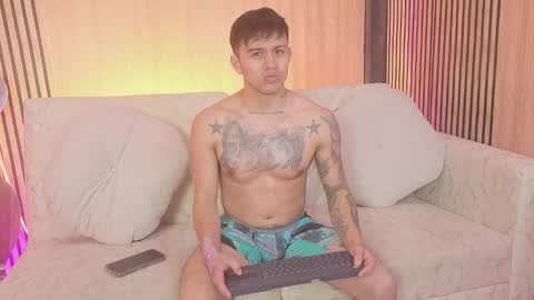 Dani  online show from November 23, 2025, 4:12 am