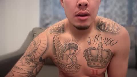 Snapshot of kingcock03039 chatting on December 21, 2025, 6:04 pm kingcock03039 online show from December 21, 2025, 6:04 pm