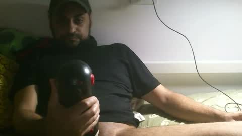  ivano corona  online show from November 8, 2025, 2:45 am