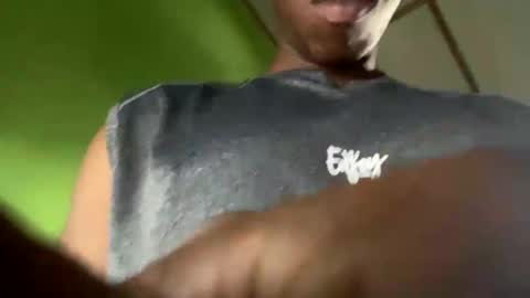 Snapshot of kingdavidmaster chatting on December 15, 2024, 7:10 pm King online show from December 15, 2024, 7:10 pm