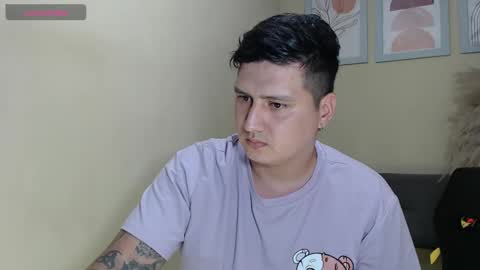 Snapshot of kingdominico chatting on March 10, 2025, 2:17 am kingdominico online show from March 10, 2025, 2:17 am