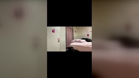 Snapshot of kingecstasyxxx chatting on January 8, 2026, 4:04 am KingEcstasyXXX online show from January 8, 2026, 4:04 am