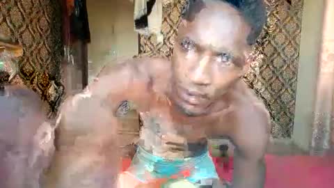 Snapshot of kingemizzy chatting on January 10, 2026, 8:27 am kingemizzy online show from January 10, 2026, 8:27 am