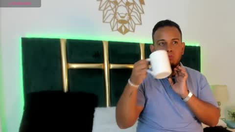 Snapshot of kingg_jay chatting on May 13, 2026, 11:51 am kingg_jay online show from May 13, 2026, 11:51 am
