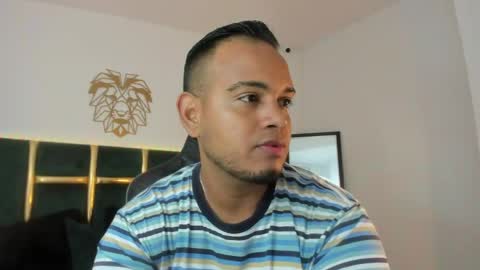 Snapshot of kingg_jay chatting on May 30, 2026, 12:02 pm kingg_jay online show from May 30, 2026, 12:02 pm