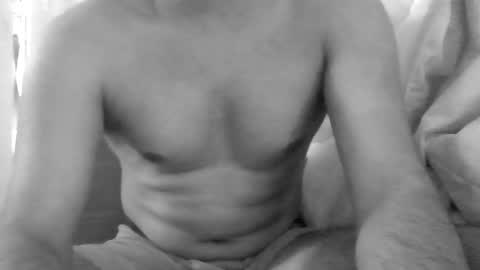 Snapshot of kingindisguise69 chatting on January 29, 2025, 4:36 am kingindisguise69 online show from January 29, 2025, 4:36 am