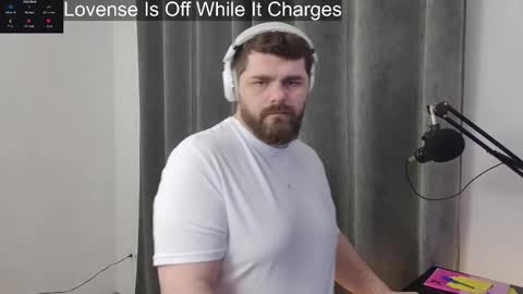 Marti online show from December 14, 2025, 10:31 am