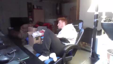 Snapshot of kingoffootfetish chatting on January 16, 2025, 5:53 am Master King Tommy online show from January 16, 2025, 5:53 am