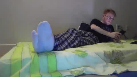 Snapshot of kingoffootfetish chatting on February 13, 2025, 5:16 am Master King Tommy online show from February 13, 2025, 5:16 am