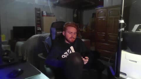 Snapshot of kingoffootfetish chatting on February 25, 2025, 8:03 am Master King Tommy online show from February 25, 2025, 8:03 am