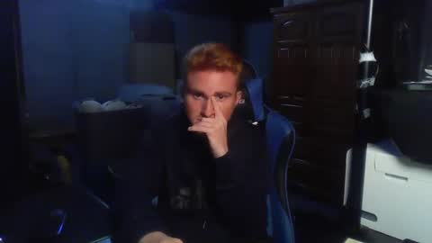 Snapshot of kingoffootfetish chatting on September 19, 2025, 5:31 am Master King Tommy online show from September 19, 2025, 5:31 am