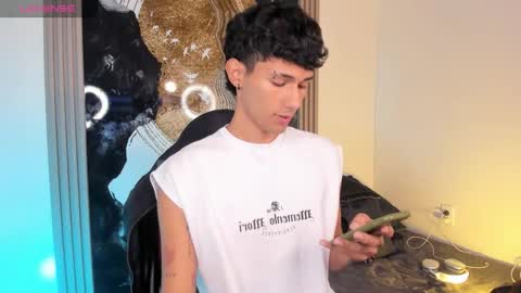  A L E X  online show from December 18, 2025, 5:24 am