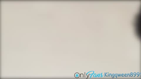 Snapshot of kingqween8991 chatting on January 18, 2025, 4:31 pm Qweenebony online show from January 18, 2025, 4:31 pm