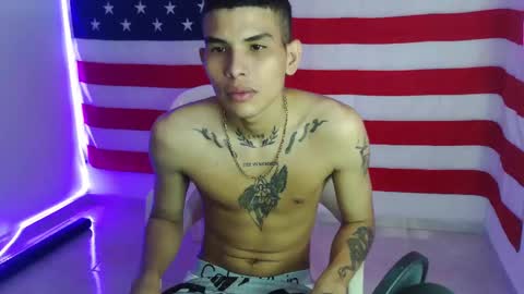 Snapshot of kings_latins chatting on November 12, 2025, 7:35 pm DOMINANT ALPHA KINGS online show from November 12, 2025, 7:35 pm