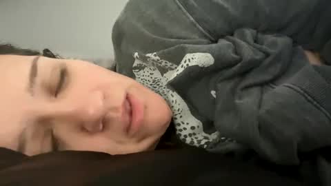 Snapshot of kinkbitch25 chatting on December 17, 2024, 5:15 pm Kinkbitch online show from December 17, 2024, 5:15 pm