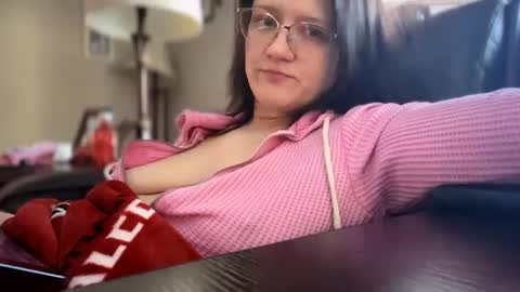 Snapshot of kinkbitch25 chatting on January 23, 2025, 8:56 pm Kinkbitch online show from January 23, 2025, 8:56 pm