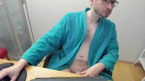 Snapshot of kinksubbydubby chatting on June 7, 2026, 10:57 pm kinksubbydubby online show from June 7, 2026, 10:57 pm