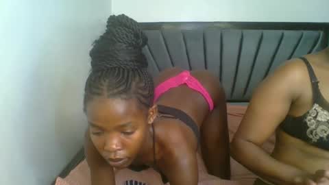 kinky_aria online show from December 5, 2025, 10:13 am