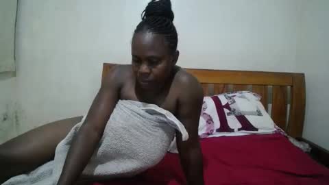 Snapshot of kinky_kaiya chatting on January 4, 2025, 7:34 pm kaiya online show from January 4, 2025, 7:34 pm