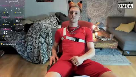 Snapshot of kinky_spidey chatting on June 5, 2026, 7:58 am kinky_spidey online show from June 5, 2026, 7:58 am
