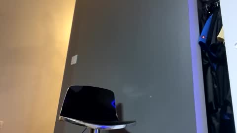 kinky_sport_lad online show from March 5, 2025, 6:23 am