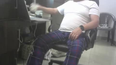 Snapshot of kinkyguy7979 chatting on February 23, 2025, 3:29 pm kinkyguy7979 online show from February 23, 2025, 3:29 pm